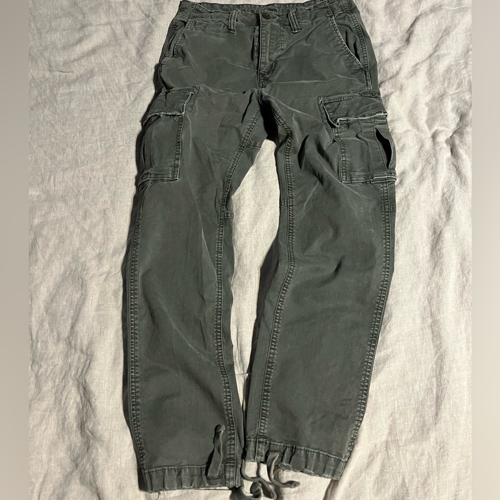 American Eagle cargo pants